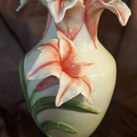 pottery lily vase peach