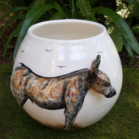 pottery pot wild dog